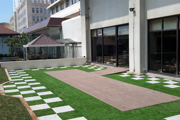 artificial turf